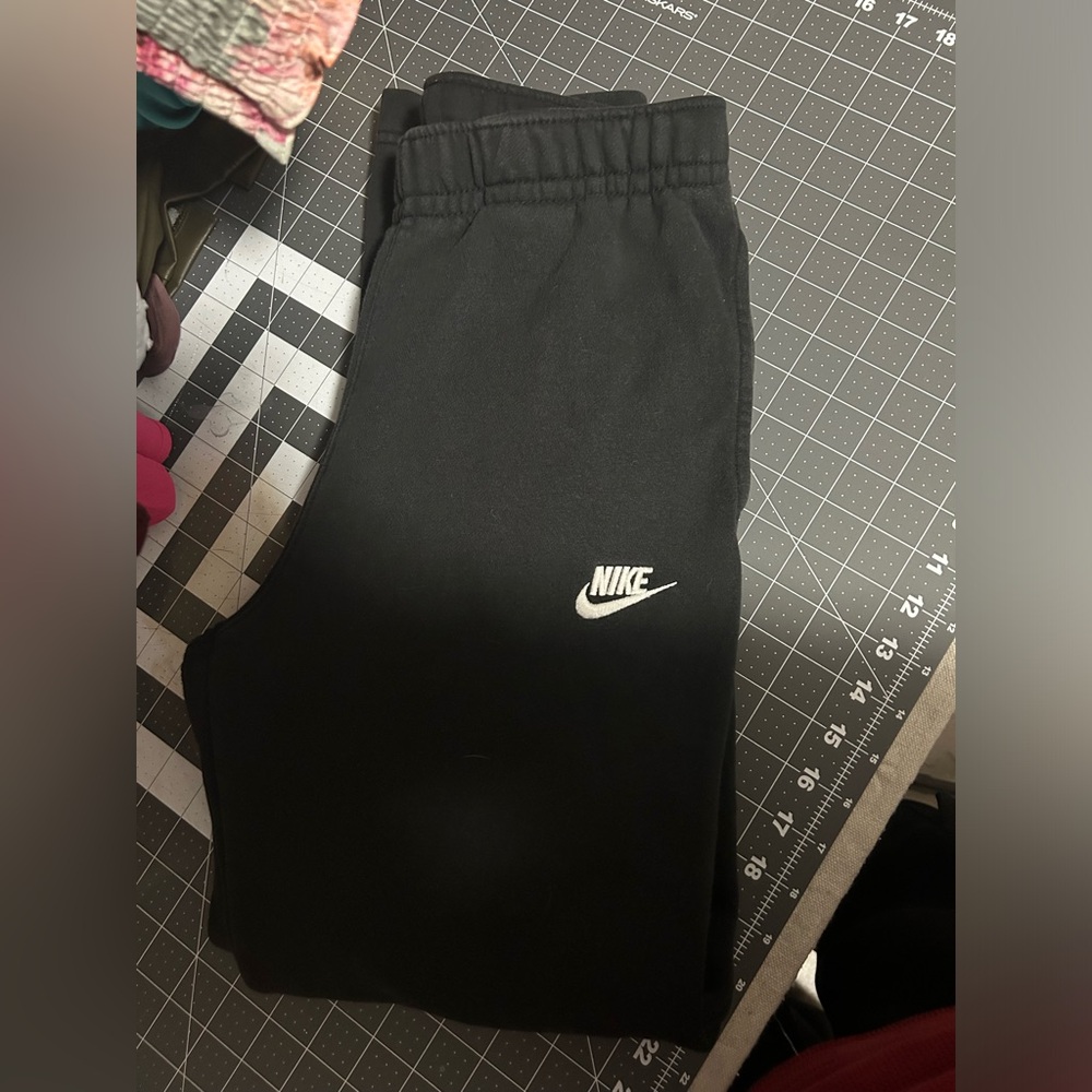 women’s Nike sweats